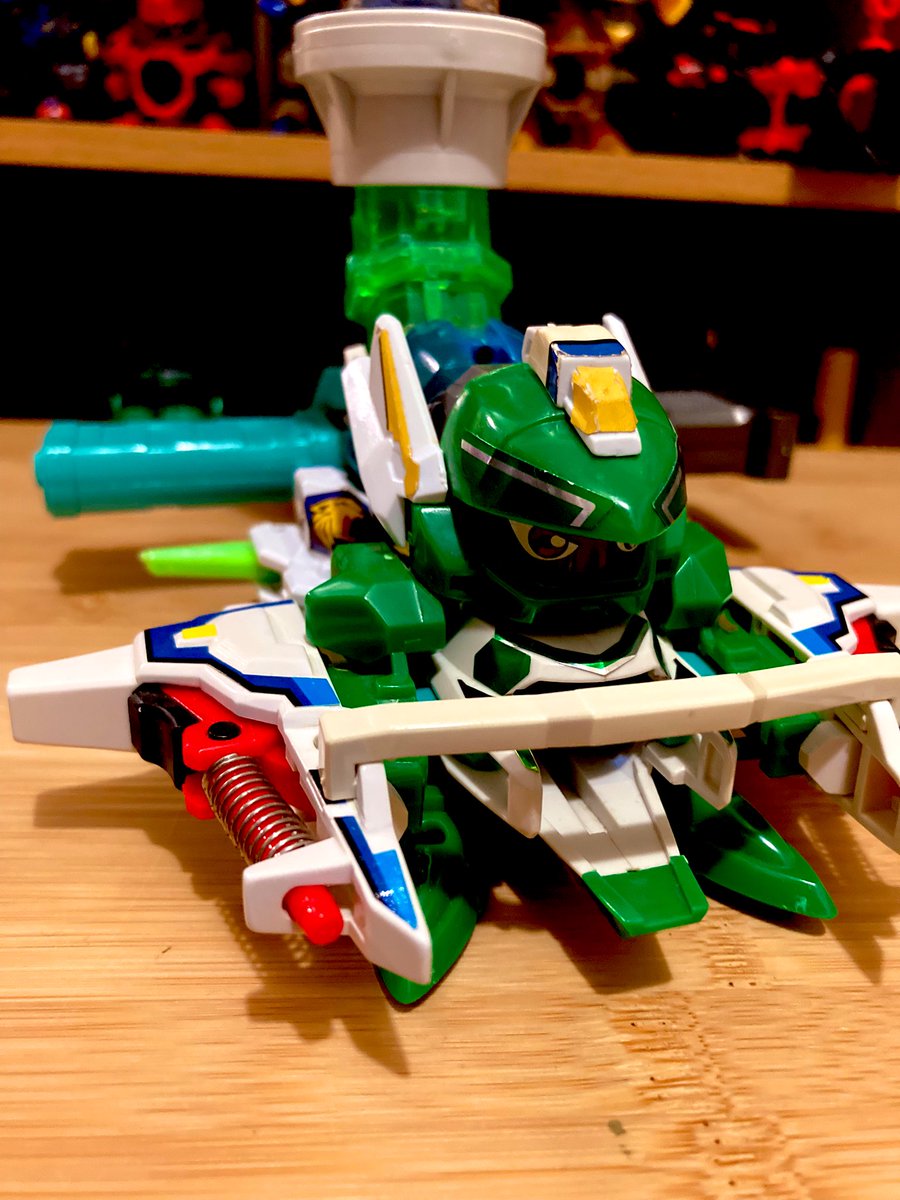 ファントムイーグルのシールが無くて寂しかったので、ボトルマンの余り