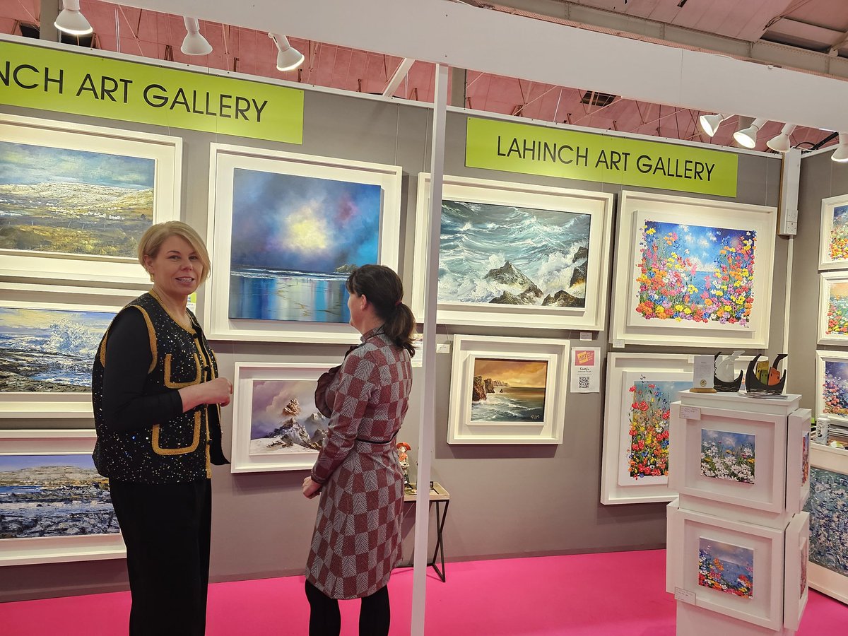 Come visit stand J118/J119 at @Artsource