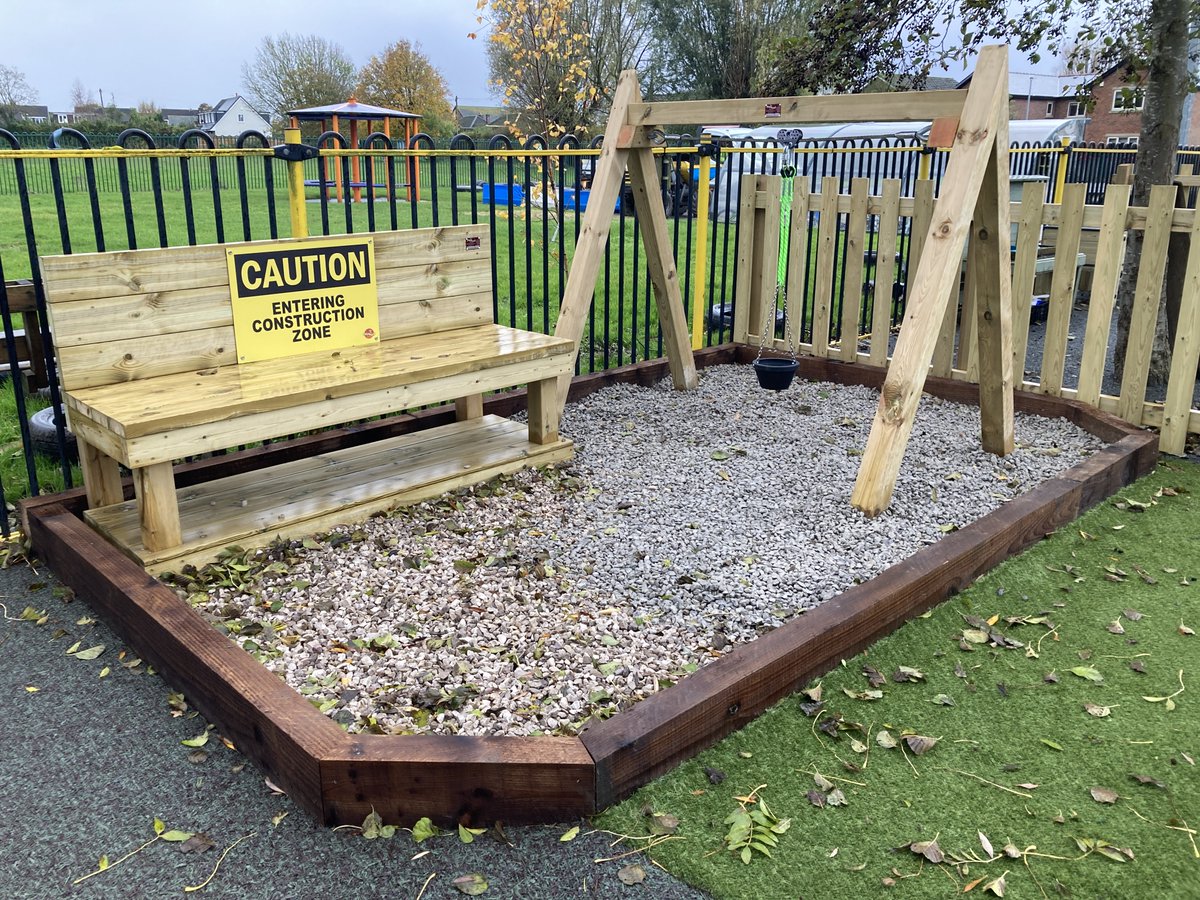 AllSaintsHwB's tweet image. It's amazing and ready!
The extensive refurbishment by @PlaysoundPlay of the EYFS outside space will make a huge difference to children in Nursery and Reception!