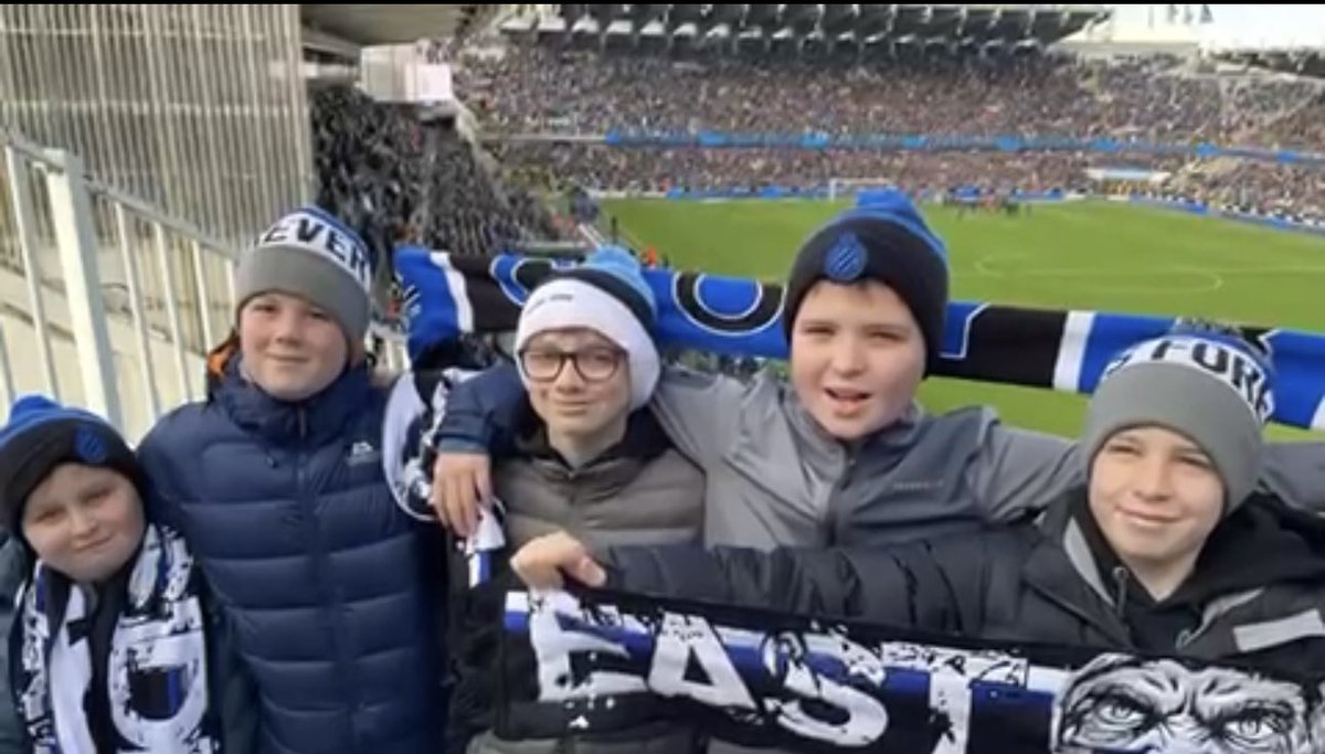 mysteryweekend's tweet photo. We recently sent Bryan, his family &amp; friends to Brussels on a Mystery Football Weekend! 🇧🇪 

Not only did they explore the sights &amp; sample the food/drink in the city, they had match day tickets for Lotto Park where they watched RSC Anderlecht smash Oud-Heverlee Leuven 5-1! ⚽️ https://t.co/0rKirQeA6M