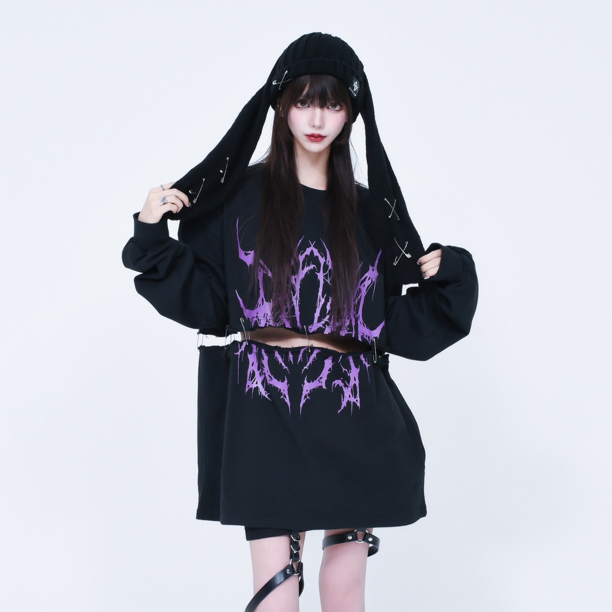 REFLEM【レフレム】ラインストーンクロス総柄ジップアップパーカー- REFLEM【レフレム】ラインストーンクロス総柄ジップアップパーカー-