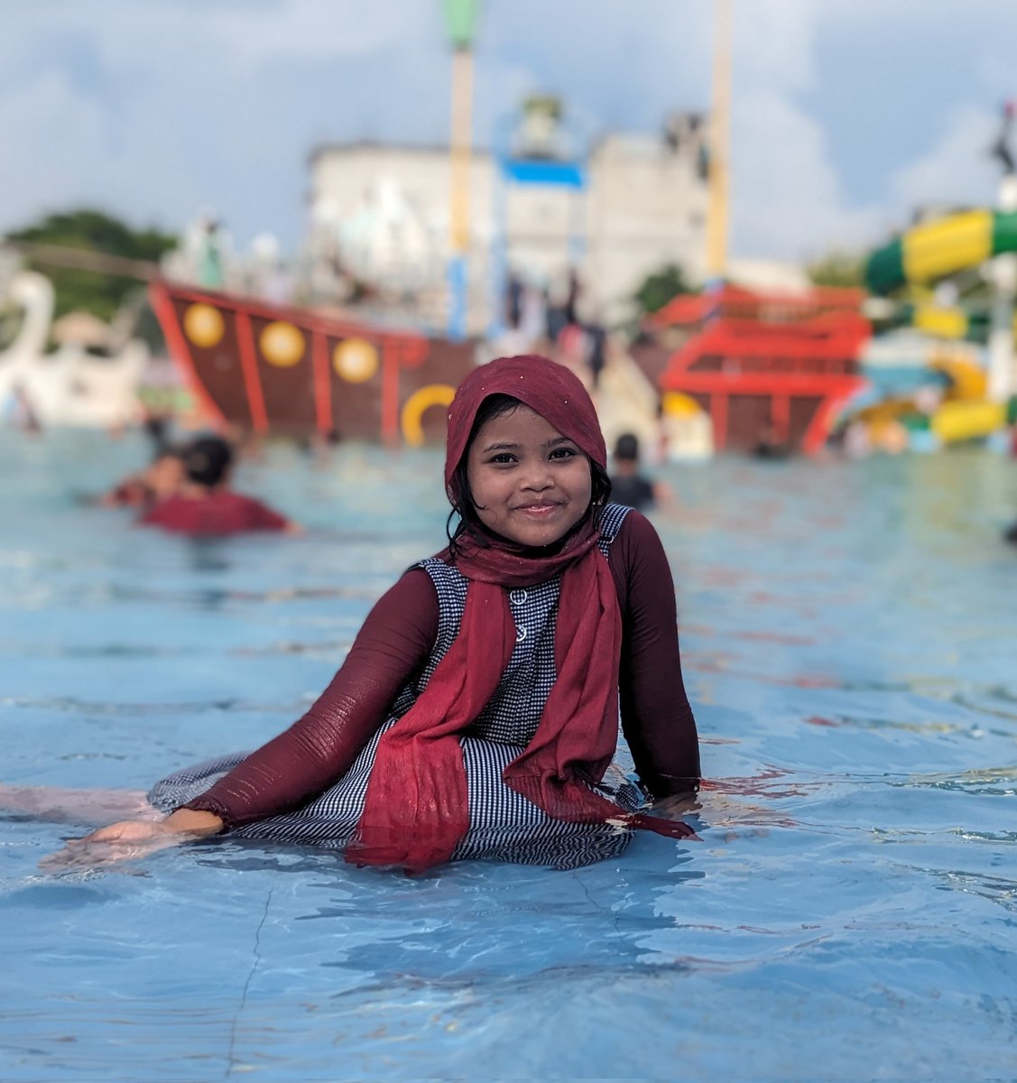 imSuraiya's tweet photo. Assalamualaikum everyone . Back to X after a long time . From now try to connect with you regularly inshallah . Keep me in your prayers and also be conneted with my youtube channel for upcoming updates. 

Thank you all 🥰🥰 https://t.co/n61cq84zu7