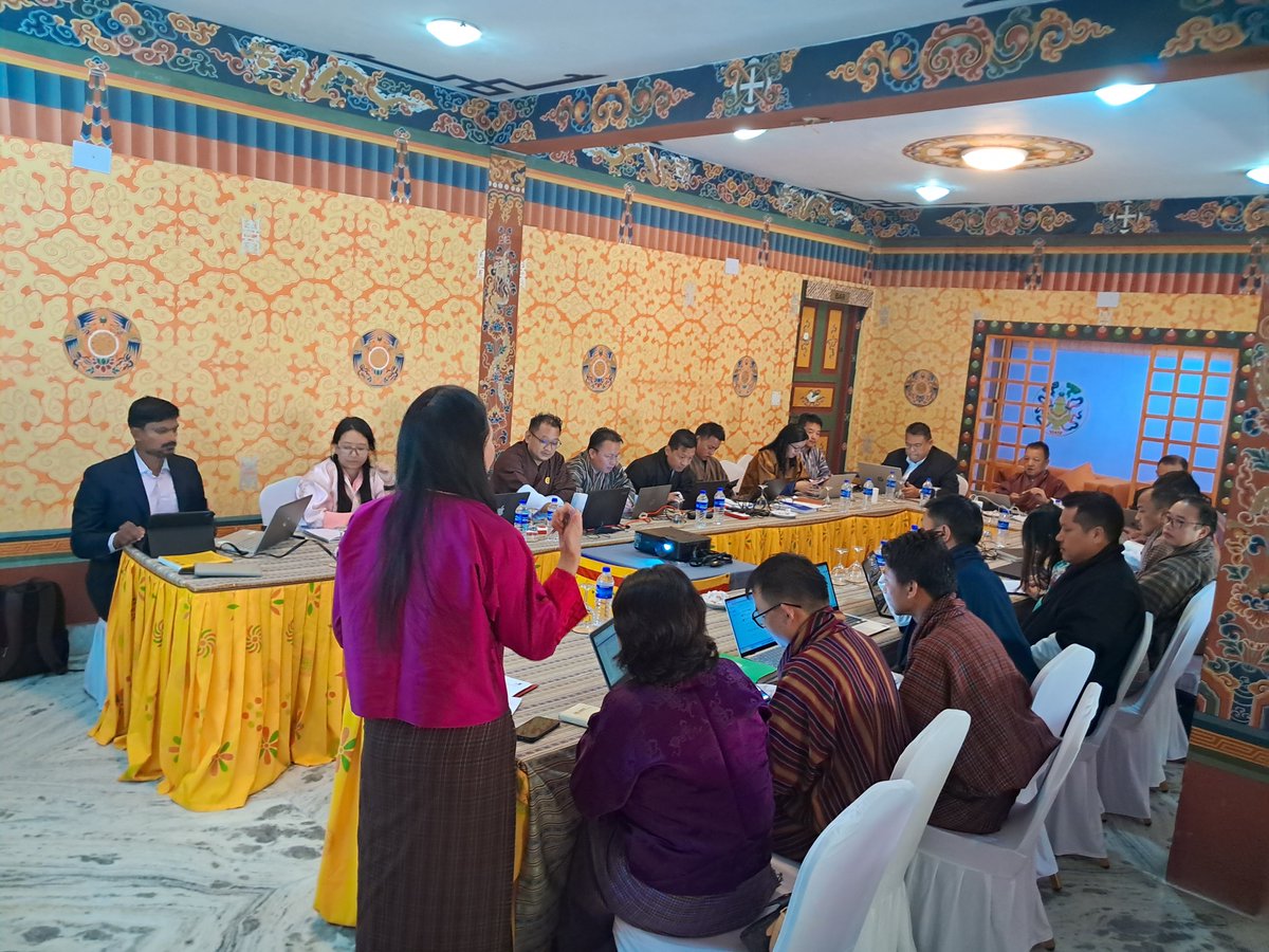 UNDP_Bhutan's tweet photo. Tax treaties are crucial for promoting cross-border trade &amp; investment. Together with Dept of Revenue &amp; Customs &amp; @South_Centre, we trained 🇧🇹 tax officials in #TaxTreaty formulation &amp; negotiation skills as part of our #TaxForSDGs Initiative. Read more: https://t.co/O7OzLmo9KH https://t.co/LDX4fzQKfW