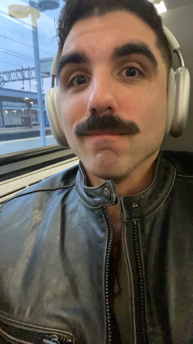 Tony Pastor, MD (@drtonypastor) on Twitter photo 4 am gym for the gains 💪✅
6 am 🚂 to head to Philly for <a href="/AHAMeetings/">AHAMeetings</a> #AHA2023
Can’t wait to social media moderate and hang out with my favorite ❤️docs
#Philly #CardioTwitter 4 am gym for the gains 💪✅
6 am 🚂 to head to Philly for <a href="/AHAMeetings/">AHAMeetings</a> #AHA2023
Can’t wait to social media moderate and hang out with my favorite ❤️docs
#Philly #CardioTwitter
