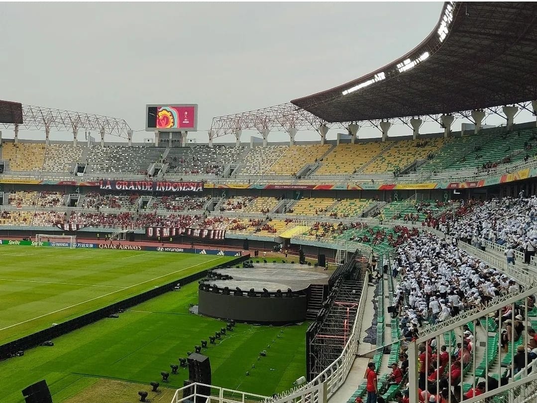 keren banget pembukaan piala dunia u-17! spektakuler, kreatif, dan pecah bangetttt 🙌🏻 yuk kita semua dukung timnas indonesia #PembukaanPildunU17