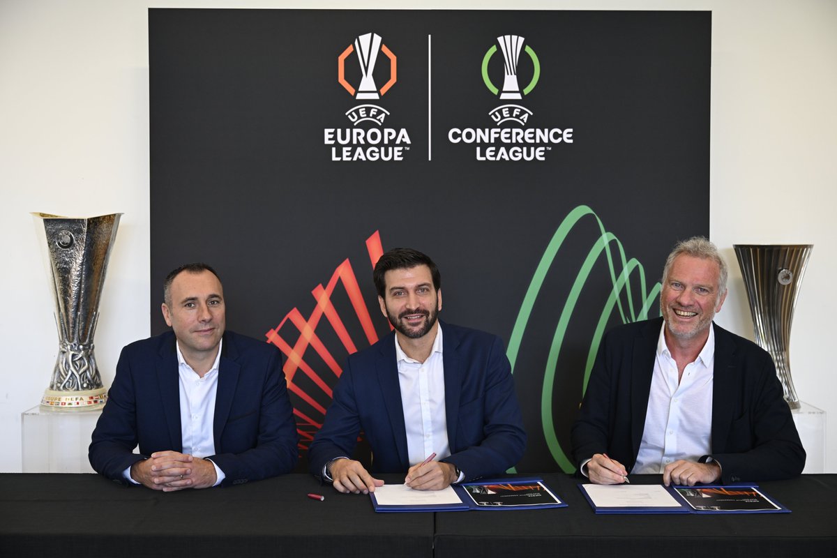 C’EST OFFICIEL 🚨

Kipsta sera le fournisseur officiel des ballons de l’UEFA Europa League et de l’UEFA Europa Conference League dès la saison prochaine et jusqu'en 2027 ⚽️🔥
