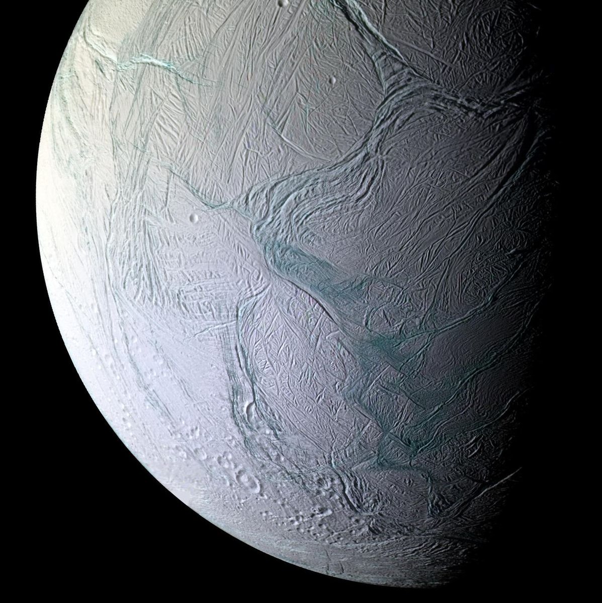 NEWS🚨:  All The Building Blocks For Life Discovered on Saturn's Ocean Moon Enceladus, Research Shows
