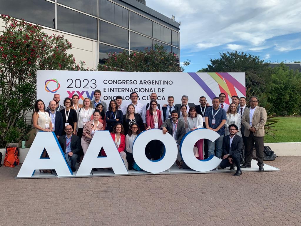 GrupoGeis's tweet image. En la última reunión oficial del Consorcio SELNET 2023 en Buenos Aires: el equipo GEIS en acción. 💼 #GEIS #SELNET #Reunión #BuenosAires