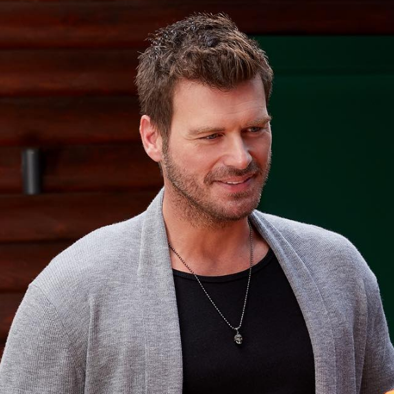 OnlyKadirAdali's tweet photo. #kivanctatlitug https://t.co/DhJqbz2HbC