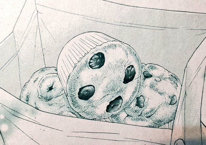 メリリルさんにお伺いして「てっぺんの苺いつ食べる?」に出てくるお菓子の試食会をしましたメリリルさんレシピのブルーベリーとクリームチーズのカップケーキとカップモンブランめちゃおいしかった12/22発売の「てっぺん」1巻にレシピが掲載されますので、皆さんにも作ってもらえたら嬉しいな～ 
