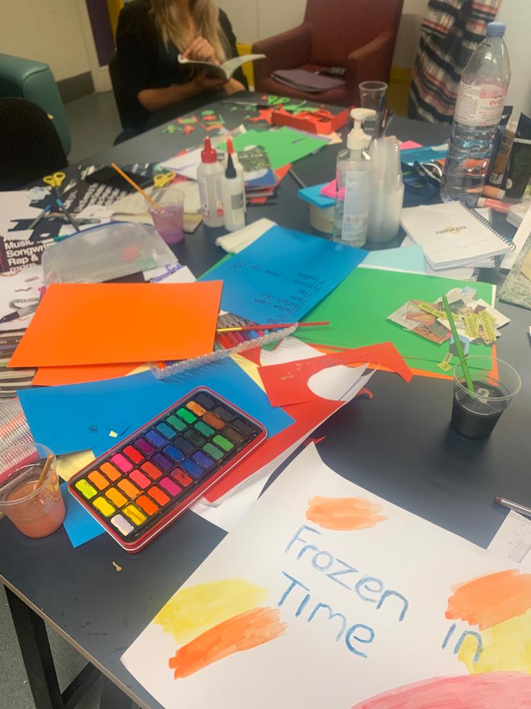 We just had our latest and greatest (well we think so) workshop in collaboration with @centrepointuk. Today we were joined by zine artist and founder of @sweetthangzine, Zoe Thompson who showed us how to use zine making to create a poetry anthology. 💫⏳️💫⏳️ #findyourelement