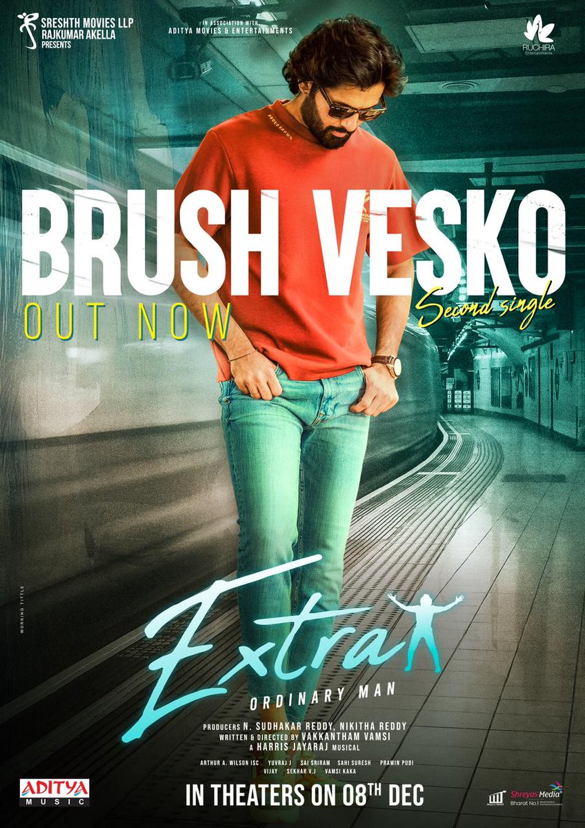 Brighten up your day with a burst of energy! 🔥 The vibrant #BrushVesko from #ExtraOrdinaryMan is here to keep you grooving 🥁 youtu.be/NwgToA70-2w #ExtraOrdinaryManOnDec8th @actor_nithiin @ActorRajasekhar @sreeleela14 @Jharrisjayaraj #SudhakarReddy #NikhithaReddy…