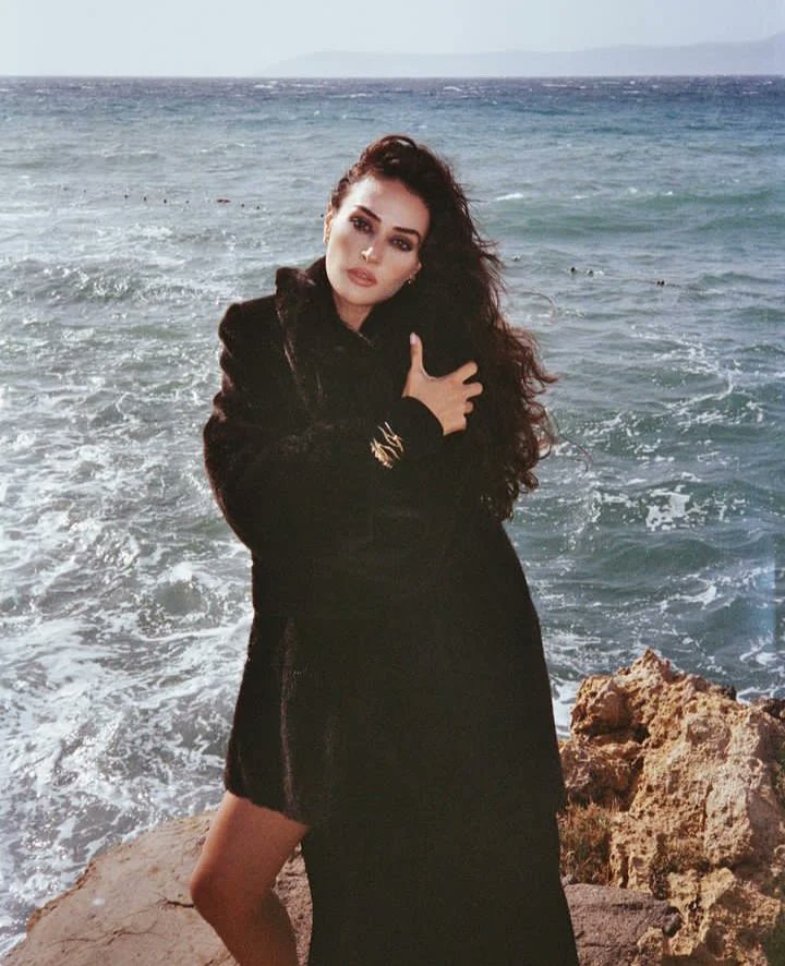 Esrafaan's tweet photo. إسراء بيلجتش لصالح مجلة ReTouch لشهر نوفمبر😍❤️‍🔥
#EsraBilgiç • https://t.co/OtvNwhx5q5