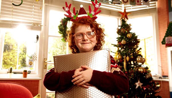 If you know a #child who has a vision impairment who would love to receive a letter from #Santa in #braille, large print or audio, please send their #Christmas letter to: Santa Claus, RNIB, Northminster House, Northminster, Peterborough, PE1 1YN.
eyenews.uk.com/news/post/sant…
<a href="/RNIB/">RNIB</a>