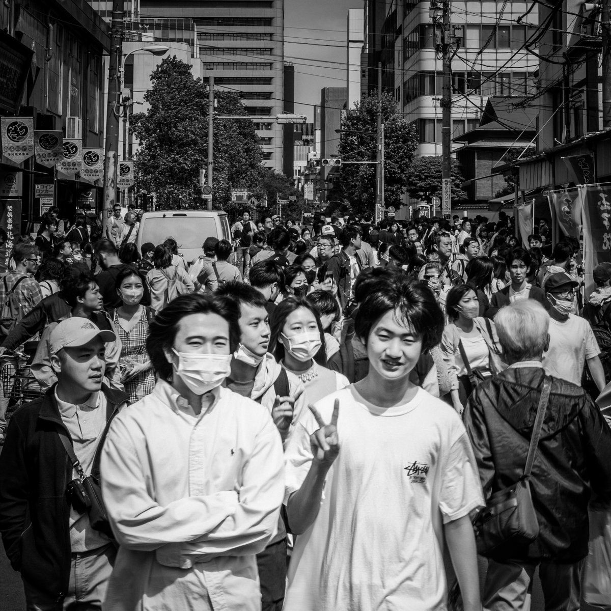 #blackandwhite #bnw #monochrome #nikon #nikonz7ii  #streetphotography #tokyostreet