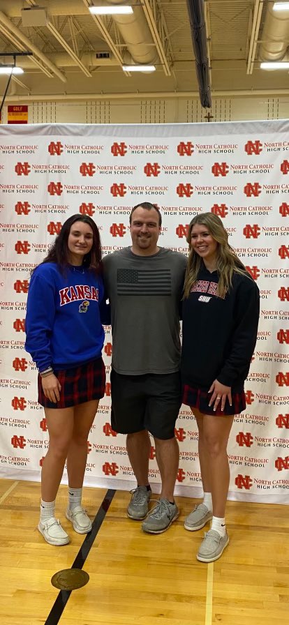 EliteSports&Fitness (@trainelitesf) on Twitter photo Congratulations <a href="/leahmansfield05/">leah</a> on signing with <a href="/RowWithHeart/">Sacred Heart Rowing</a> and <a href="/emma_nicotra/">Emma Nicotra</a> on signing with <a href="/KU_Rowing/">Kansas Rowing</a> 💪🏼 keep up the hard work! #trainelite Congratulations <a href="/leahmansfield05/">leah</a> on signing with <a href="/RowWithHeart/">Sacred Heart Rowing</a> and <a href="/emma_nicotra/">Emma Nicotra</a> on signing with <a href="/KU_Rowing/">Kansas Rowing</a> 💪🏼 keep up the hard work! #trainelite