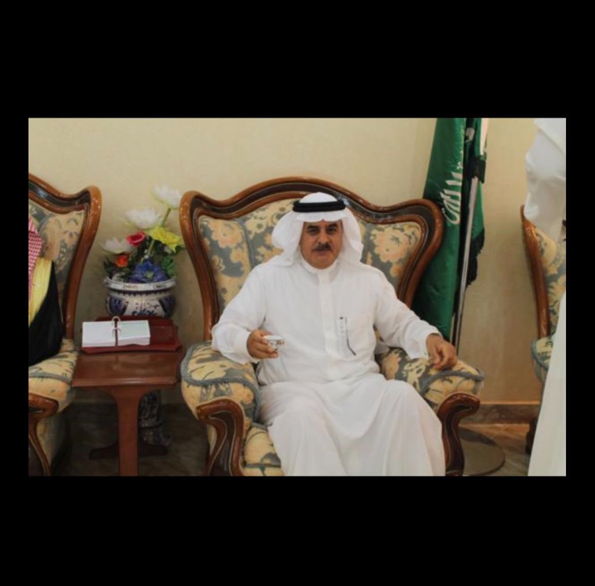 PhotoAlMnabha's tweet photo. صورة لسعادة اللواء / علي بن نزال بن طلق بن غرير الذيبان الحريمة الخمعلي https://t.co/vMB4mFNSxR