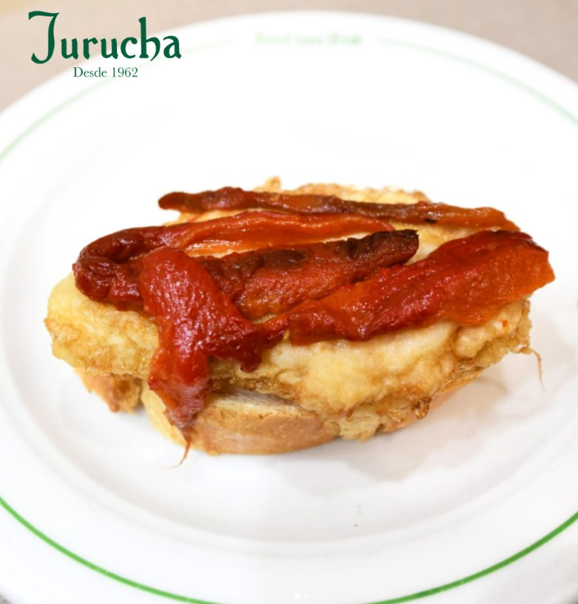 JuruchaBardetap's tweet photo. ยก๐ฝ๐๐๐๐ก๐๐ค! ๐๐ Si eres de los que se derriten con su sabor, prepรกrate para estas joyas:
1๏ธโฃ #Bacalao rebozado con pimientos asados.
2๏ธโฃ Lรกminas de bacalao gratinado.
https://t.co/IhaGOlLbml
#FelizViernes #Madrid #tapass #pinchos #Food https://t.co/FCF0z7ey0C