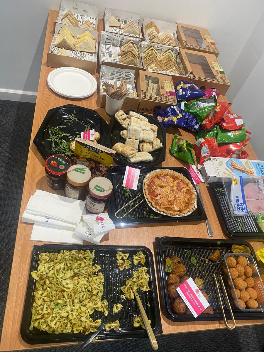 Still plenty of food left for the Wellbeing Get-Together in the Sherrington Building outside Seminar Rooms 3 and 4 for #WellbeingDay2023! Feel free to come over and get some!