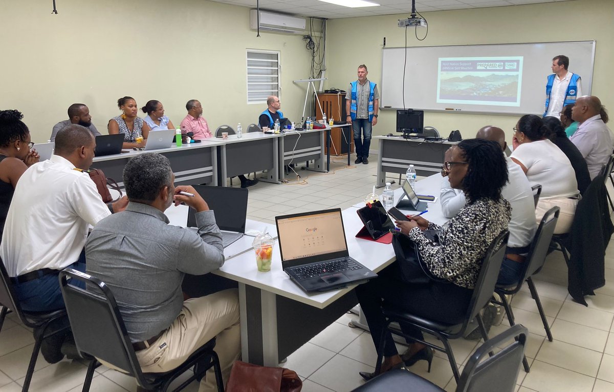 SXM GOV is unwavering in its commitment to strengthen disaster management plans. EOC members are diving into Host Nation Support (HNS), a global methodology for crisis coordination, preparedness and resilience. Coached by @Raman_Madan, supported by VNGi, financed by @RESEMBID.