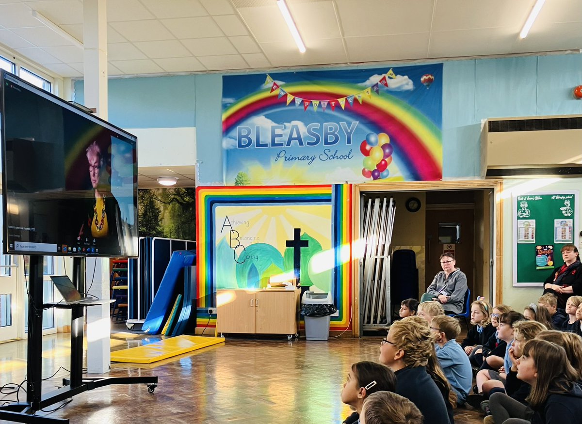 BleasbyPrimary's tweet photo. So proud of the respect shown by Years 4, 5 and 6 when we tuned into the @Literacy_Trust @PoppyLegion #Remembrance live assembly. It was a poignant 2 minutes as we held silence and remembered with schools across the country. Our younger children sewed beautiful poppies. https://t.co/XiabnSLvPj