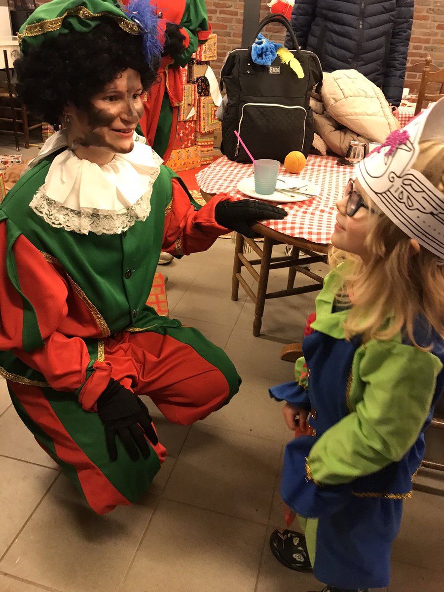 HansvanSleuwen's tweet image. Zondag 26 november Sinterklaas event bij de Meierijsche Museumboerderij, Meerstraat 28 in Heeswijk-Dinther. Meer lees je op de speciale SINT pagina van museumboerderij.nl.  Schrijf je snel in, de groepjes kinderen houden wij bewust klein, gezellig Brabants! Houdoe.