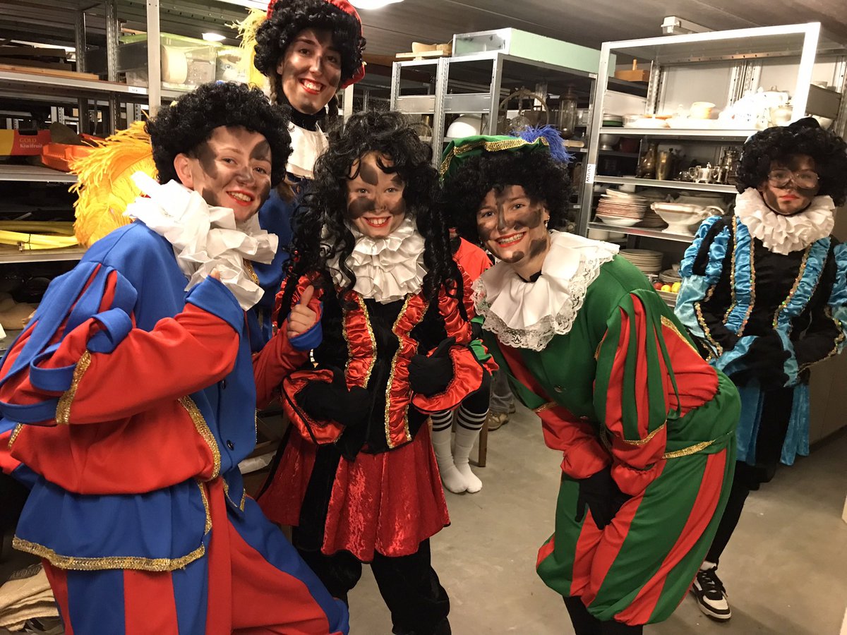 HansvanSleuwen's tweet image. Zondag 26 november Sinterklaas event bij de Meierijsche Museumboerderij, Meerstraat 28 in Heeswijk-Dinther. Meer lees je op de speciale SINT pagina van museumboerderij.nl.  Schrijf je snel in, de groepjes kinderen houden wij bewust klein, gezellig Brabants! Houdoe.