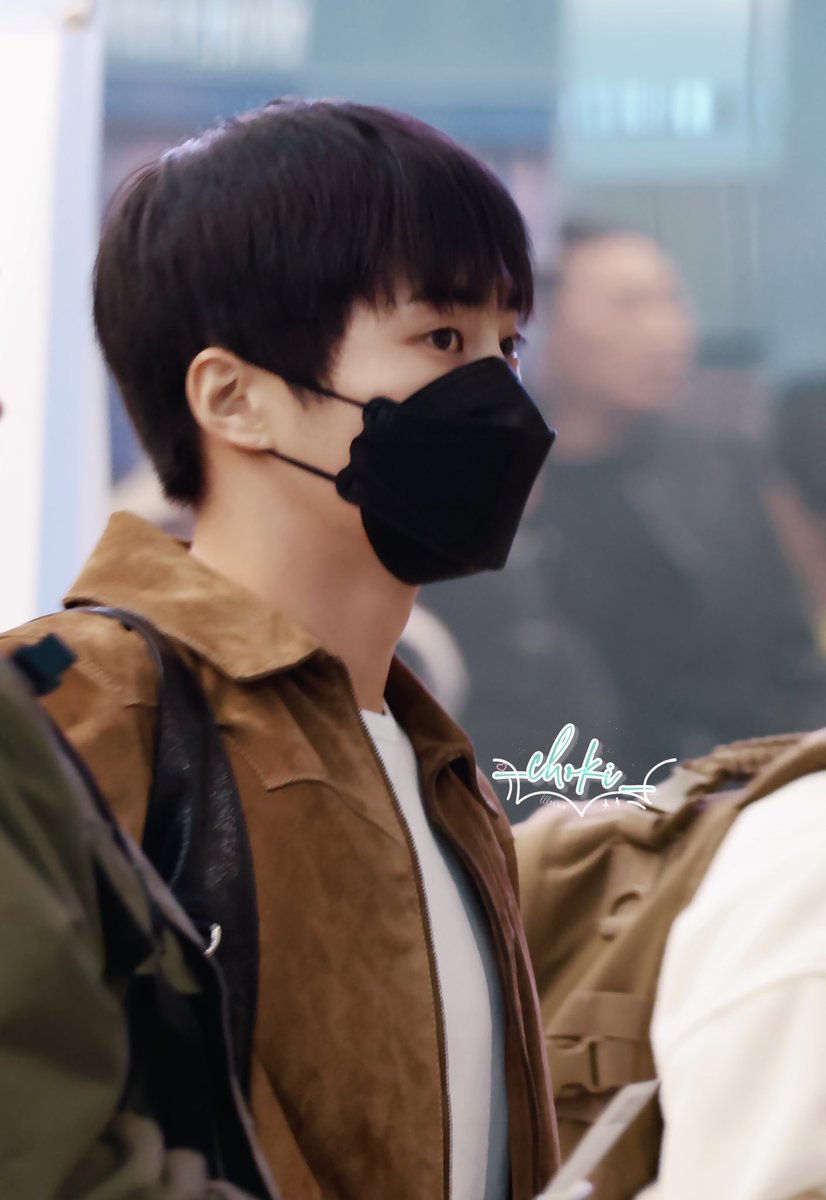 lllsx_0408's tweet photo. 231110 INC 인천공항✈️  출발

빛나는 별은 너무 많지만 너만 볼 수 있다.

InchenAirport to KUL

#김민석 #시우민 #XIUMIN #KIMMINSEOK #weareoneEXO #엑소 #EXO  #金珉锡 https://t.co/UKrKtOJrnm