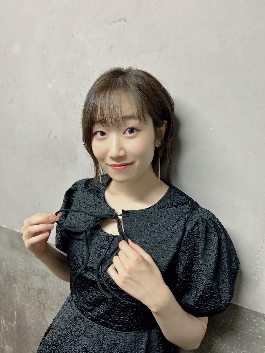 AzusaTadokoro's tweet photo. バースデーイベントありがとうございました！たくさんのサプライズに胸いっぱいです…！みんなもあたたかく迎えてくれて、お祝いしてくれてありがとう！
プレゼントやお手紙もしっかり受け取りました😌✨気をつけて帰ってね！
向さんも司会ありがとうございました✨
(あずさ) https://t.co/oTqtlkGnMK
