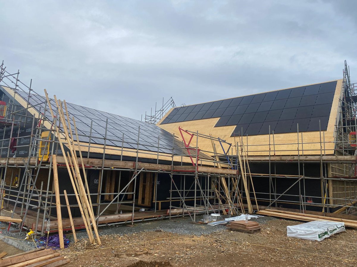 We are delighted to share these photos with you of the progress on one of our SIPs CLADDING projects in Norfolk. We're really proud of how this community centre is coming along, and can't wait to see it finished! loom.ly/5QhmadM @easton community centre