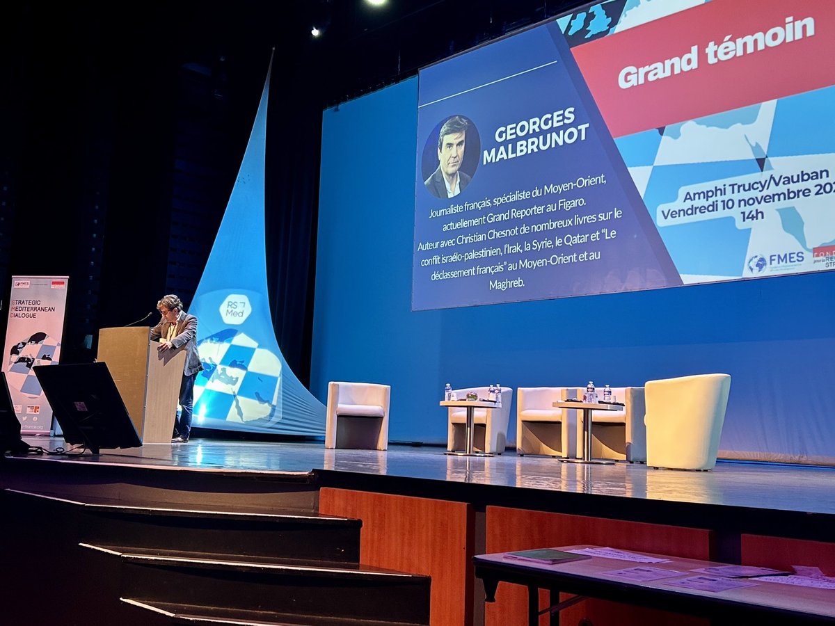 MurielFIOL's tweet image. Deuxième journée #FMES à Toulon aux Rencontres Stratégiques Méditerranéennes avec 2 amis varois. Allons écouter le grand témoin !