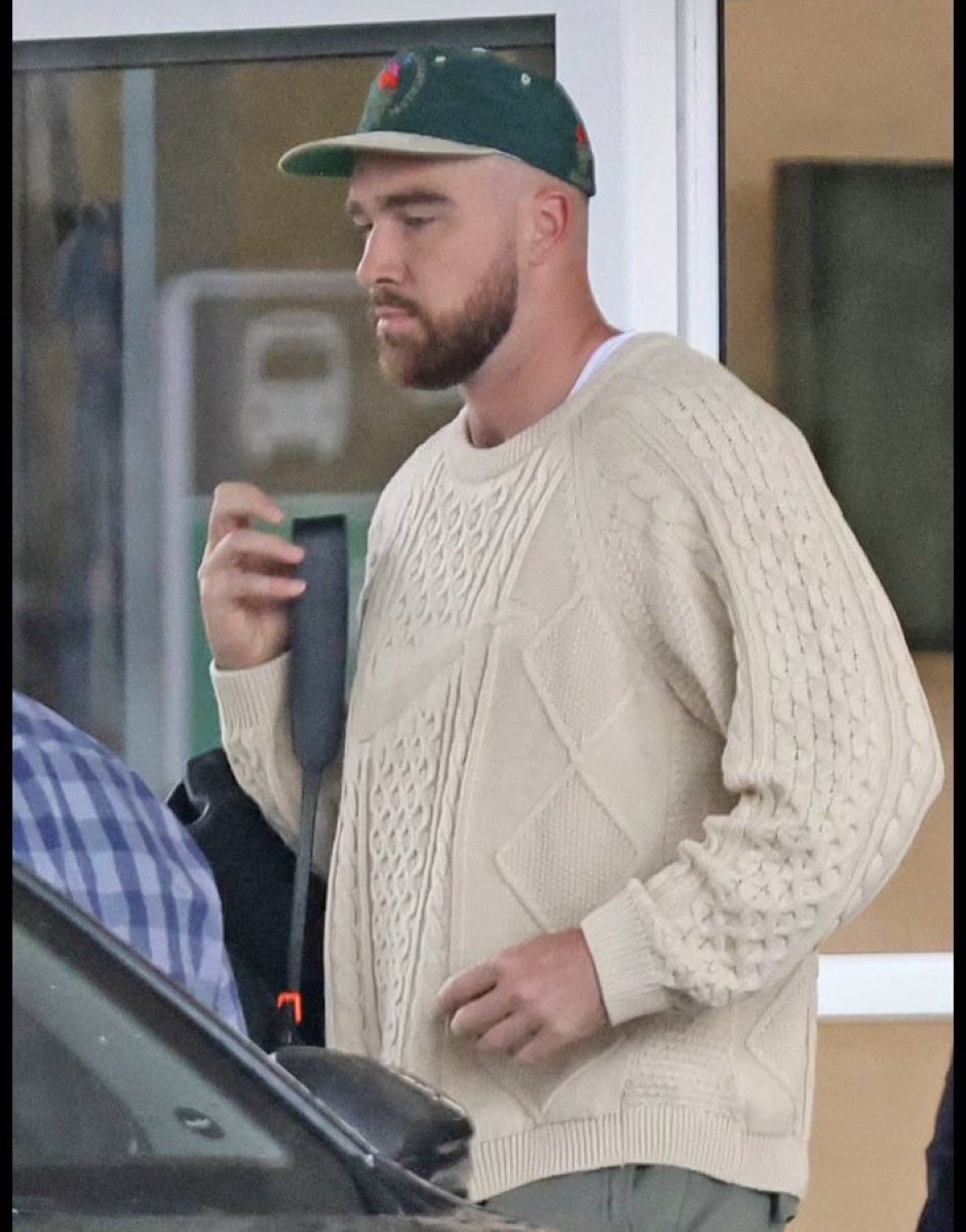 that rory gilmore ass sweater