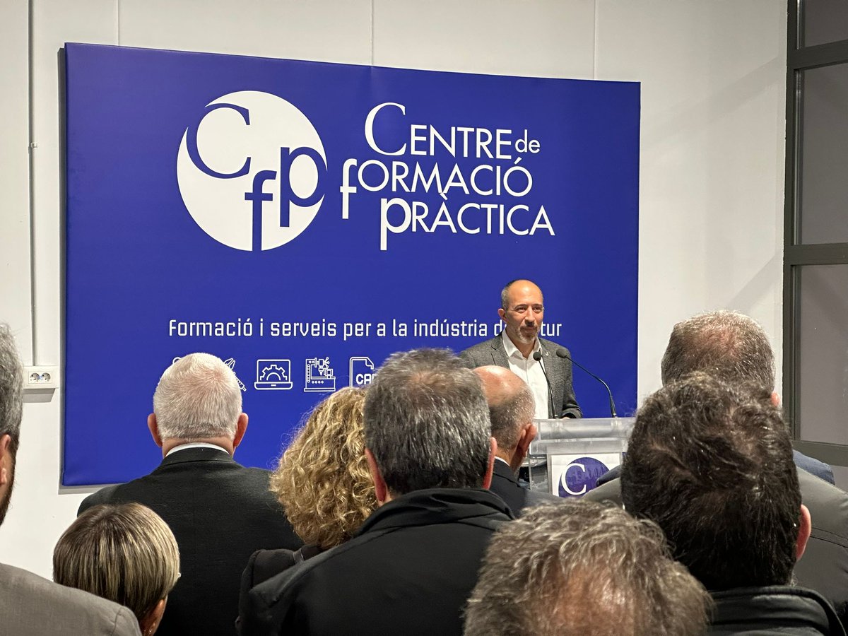 Nuestro compromiso con la formación de los profesionales es uno de nuestros valores. Y hoy estamos en la inauguración de las nuevas instalaciones del <a href="/CfpManresa/">CFPManresa</a> de la mano del president <a href="/gencat/">Generalitat de Catalunya</a> el alcalde de <a href="/ajmanresa/">Ajuntament de Manresa</a> Marc Aloy y la presidenta de <a href="/Cambramanresa/">Cambramanresa</a> Silvia Gratacós