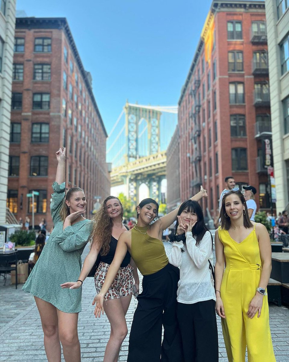 Kaplan International Languages tweet media