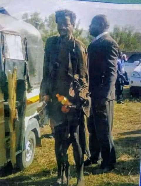 Prophet_DrOwuor's tweet photo. BREAKING NEWS!!

A LUNATIC IS RESTORED!

PAUL ASEKA, A former total total lunatic FOR more than 20 years, was restored at the COMMAND OF THE MIGHTIEST PROPHETS OF THE LORD.

Wow 🔥🔥🔥🔥🔥
#ExploitsOfTheCross https://t.co/9ueu2uMMCy