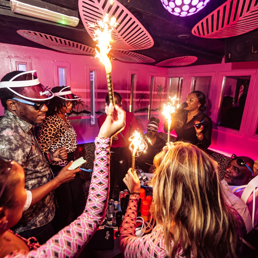 THE NEWS IS OUT!🙌 Tickets are now live for New Year's Eve from £25pp!🍸🍾 Get ready for some classic 007 glitz and glamour, with the best of '80s hits at Maggie's James Bond party until 4am! Dress code: Black tie recommended.