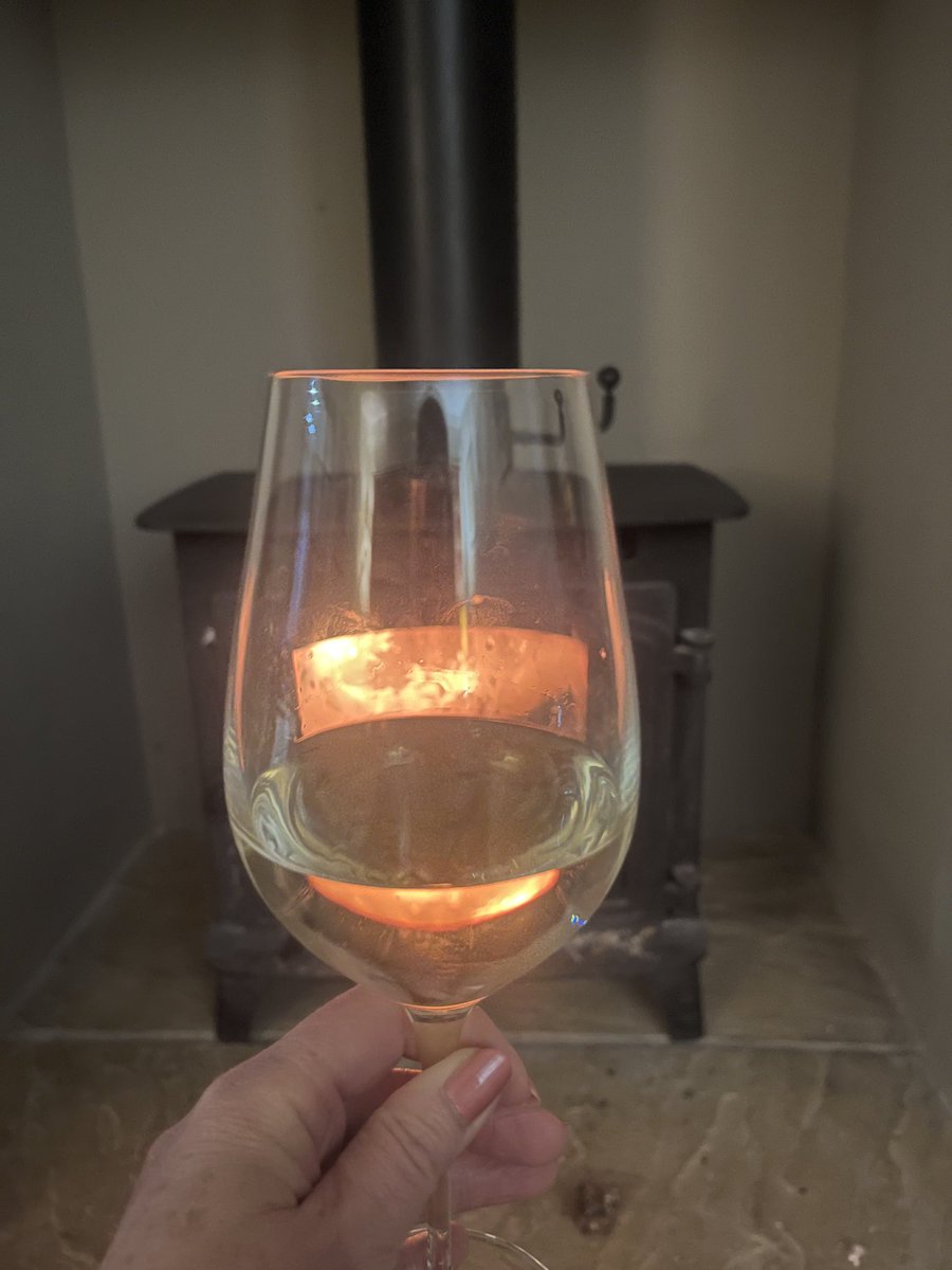 And so Agri-Tech Week is over for another year. Thank you to everyone to hosted, attended, gave talks, or chaired events this Week. And especially to those who were part of ⁦<a href="/Agri_Tech_E/">Agri-TechE</a>⁩’s #REAP2023 conference. Have a great weekend, everyone. Cheers!