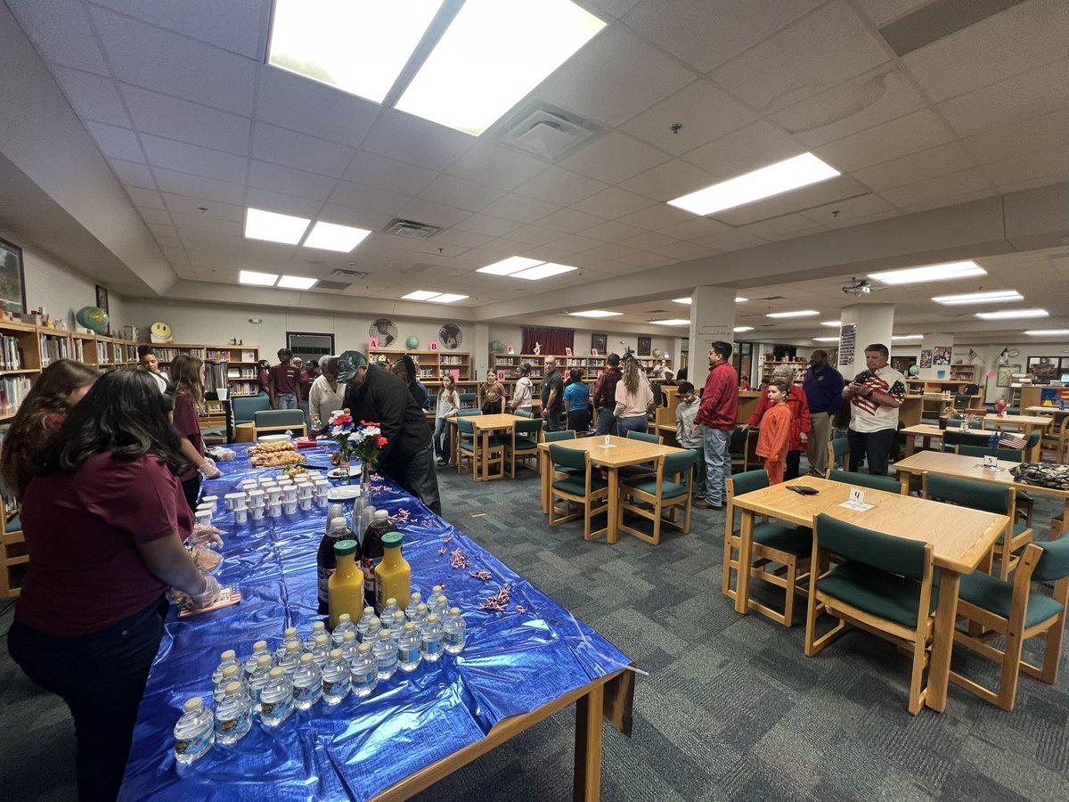 Donna Shepard Leadership Academy tweet media