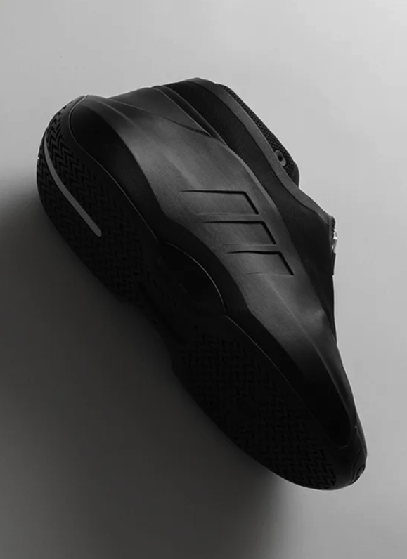 SOLELINKS's tweet photo. Ad: adidas Crazy IIInfinity ‘Triple Black' on sale for $120 + shipping, use code SINGLES25 => https://t.co/azQ8LvBkaW https://t.co/mi6BkuyQWQ