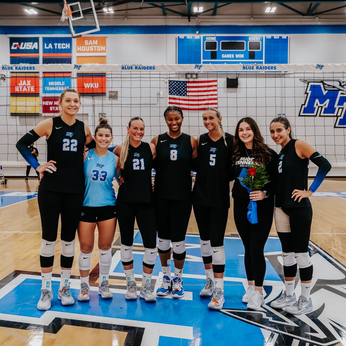 Thank you, seniors! 💙

#BLUEnited | #BetterInTheBoro