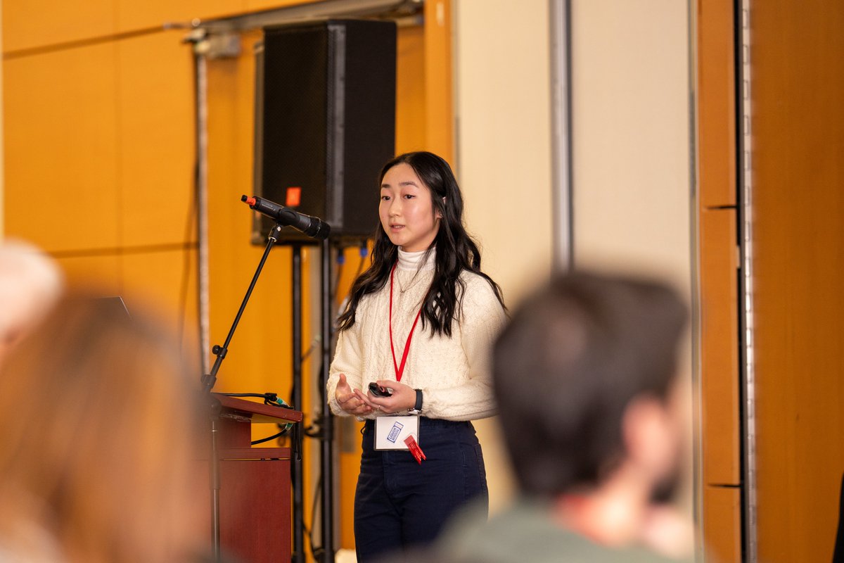 <a href="/ItsJonStokes/">Jon Stokes</a> Victoria Lee of the Gillgrass Lab is this year’s recipient of the Michael Kamin Hart MSc Award. Victoria is being recognized for research into the role of Interleukin 17 in host defense against HIV, tuberculosis, and HIV/tuberculosis co-infection. Congratulations, Victoria!