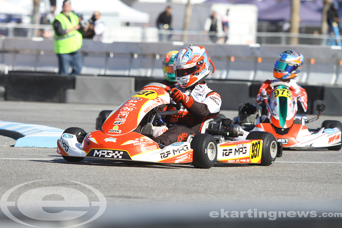 #EKNatSKUSA #SuperNats26
KA100 Senior BvsC
1. Chase Jones +2.683
2. Brandon Lemke
3. Brandon Carr
4. Fernando Luque
5. Nate Cicero
6. Ethan Lampe
7. Peyton Phillips
8. Caleb Gafrarar
9. Alex Stanfield
10. Oliver Calvo
#Vegas #karting