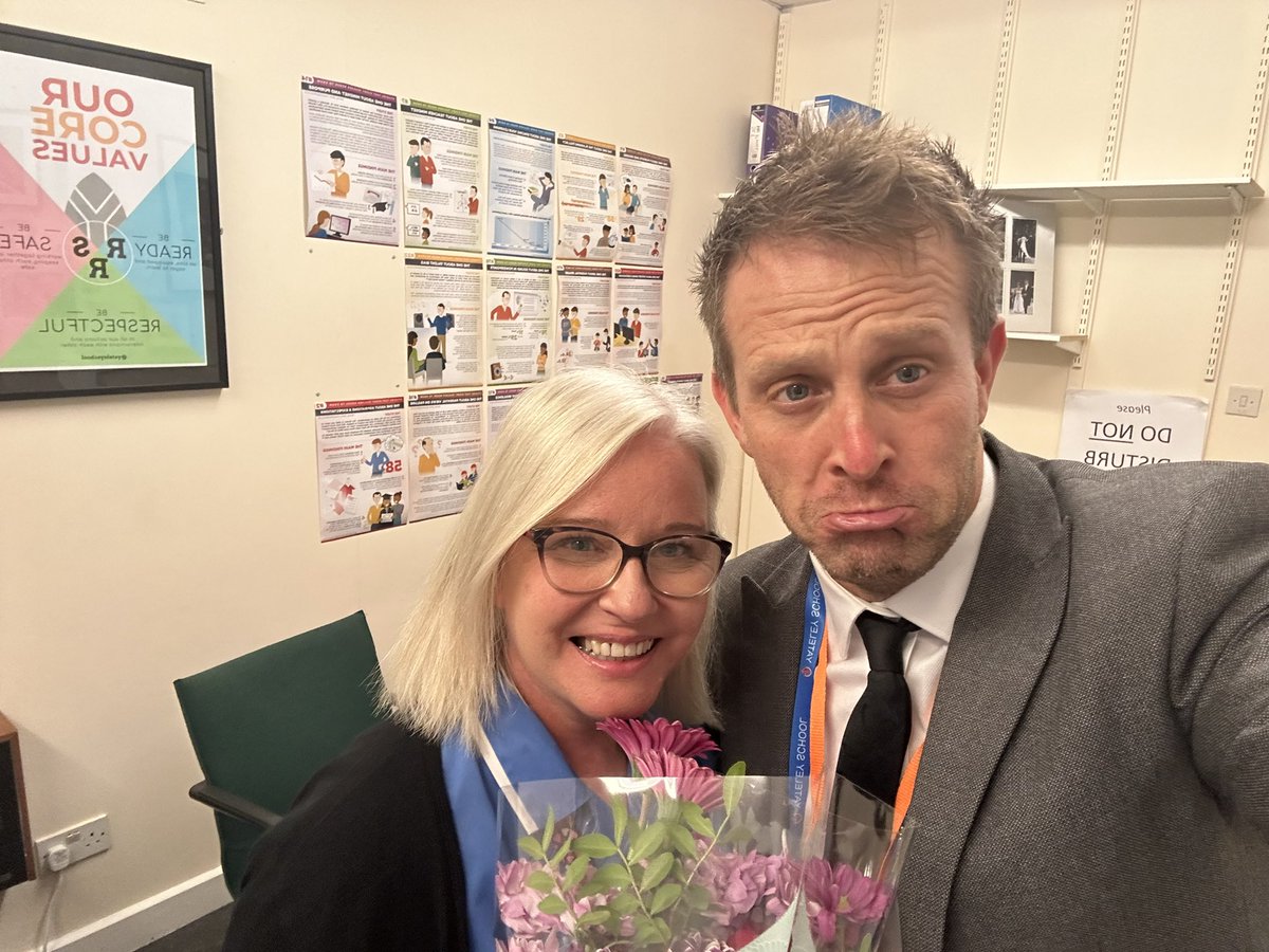 Yateley School tweet media