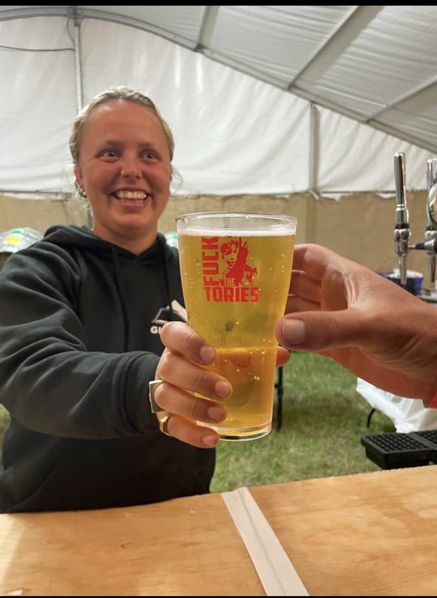 If either #Preston or #Blackburn score 3 tonight, one lucky person who RT's this will win a pack of our Fuck the Tories pint pots tufac.bigcartel.com/product/f-k-th…