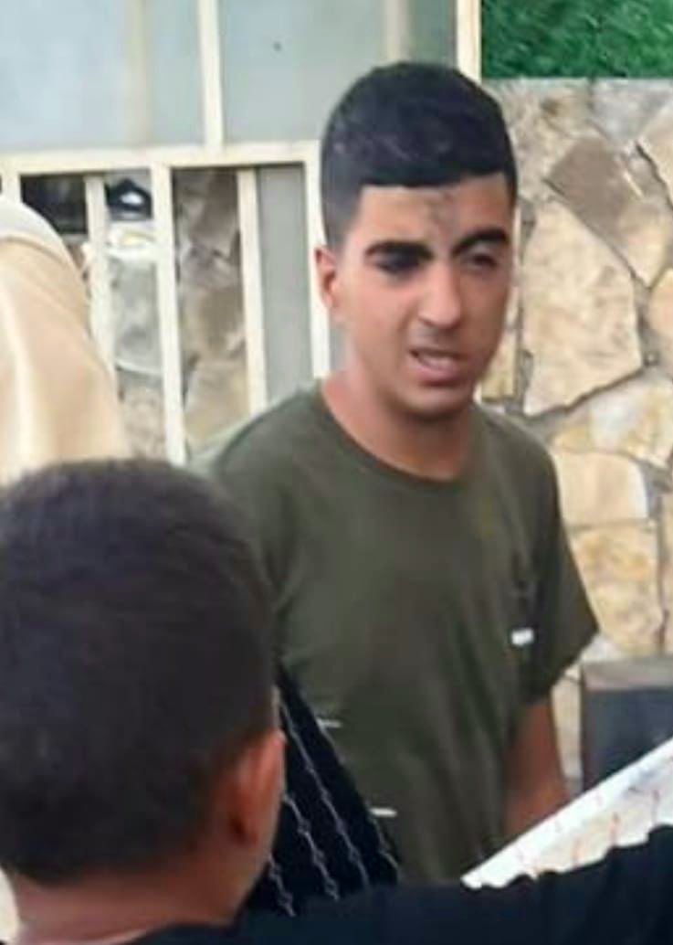 Israeli soldiers marked the forehead of the boy, Qassam Shabana &amp; his father Sami from town of Sinjil, Ramallah, with the Star of David. Both were subjected to torture after being arrested at a military camp near the town.

His father's health has deteriorated &amp; is at hospital