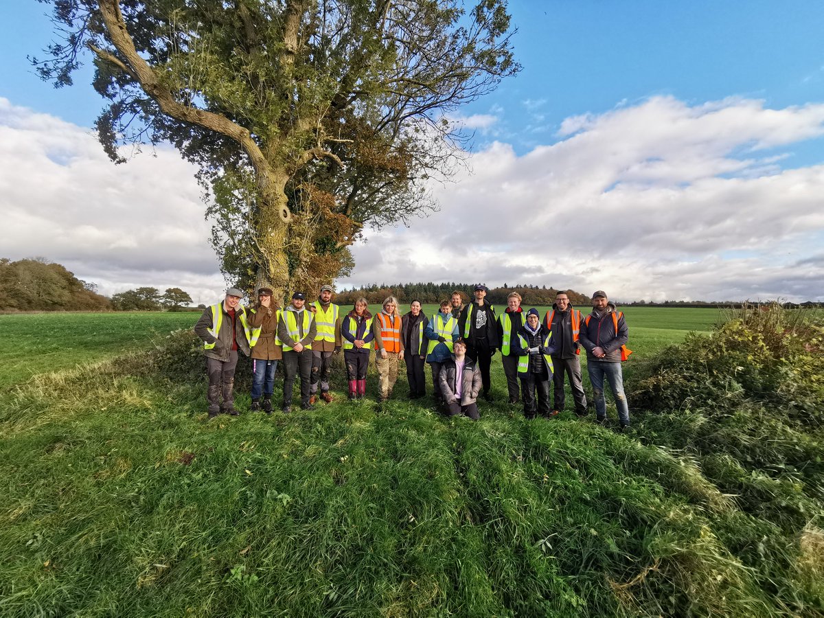 Spent wet &amp; chilly day continuing systematic metal detecting survey on the battlefield at #Cheriton1644 with <a href="/ConflictArchaeo/">Sam Wilson</a> <a href="/Trowelboy123/">Will Reid</a>  <a href="/JulesHumphrys/">Julian Humphrys</a> &amp; <a href="/UoW_Archaeology/">Winchester Archaeology and Anthropology</a> students. Much better than being in the  office answering emails (sorry if you're waiting for a reply).