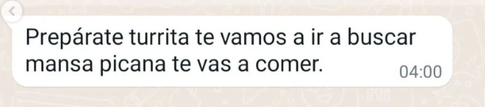 amnistiaar's tweet photo. Aumentan la violencia y amenazas que apelan a la tortura, desaparición forzada, asesinato y persecución política sistemática de personas en Argentina durante la última dictadura militar. Al negacionismo, memoria. Al terrorismo de Estado, #NuncaMas. https://t.co/7W3RFlwgk7