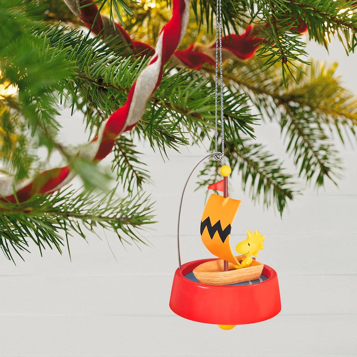 Hallmark Keepsake Christmas Ornament 2023, The Peanuts Gang, Windward Woodstock, Gifts for Peanuts Fans. shopstyle.it/l/b3s40