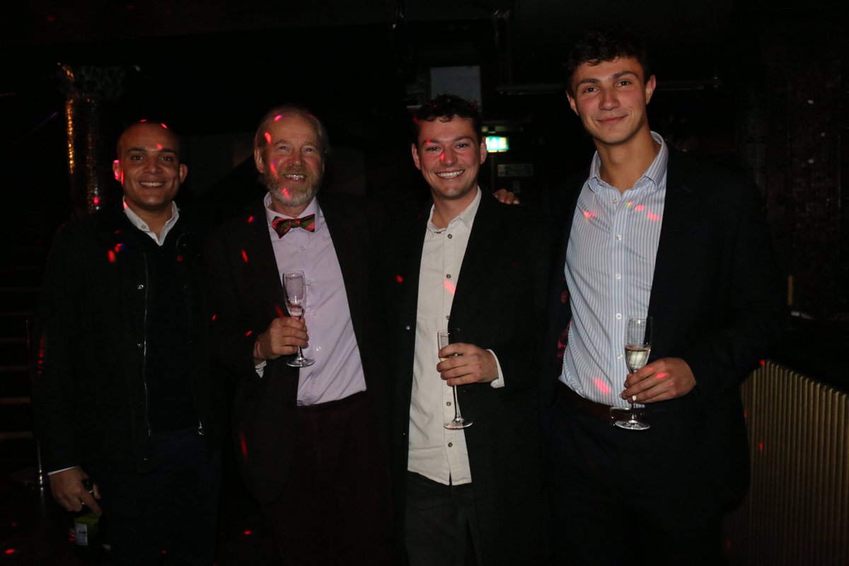 Wow! What an amazing event last night - photos from ‘Rhubarb Reunites’ for 2008-2023 Leavers are live via the link in below. 
linktr.ee/teddies_rhubarb
Great to see you having fun with friends and enjoying Rhubarb cocktails with former teachers!
#rhubarbreunites #theloopbar #ose