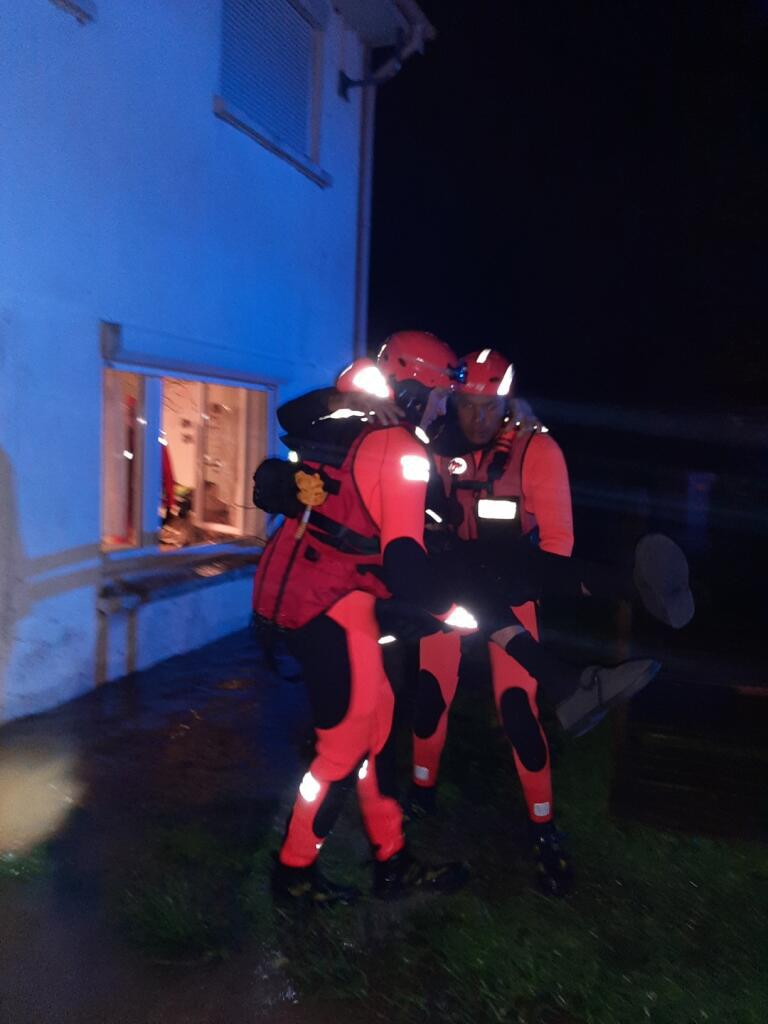 Sécurité Civile tweet media